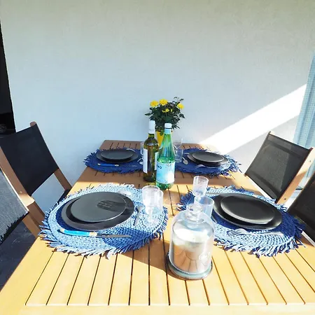 Apartment T2 Rez-de-jardin Proche A Avec Parking - Fr-1-474-284 *