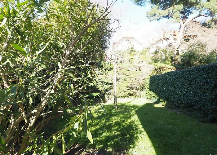 T2 Rez-de-jardin Proche A Avec Parking - Fr-1-474-284 *